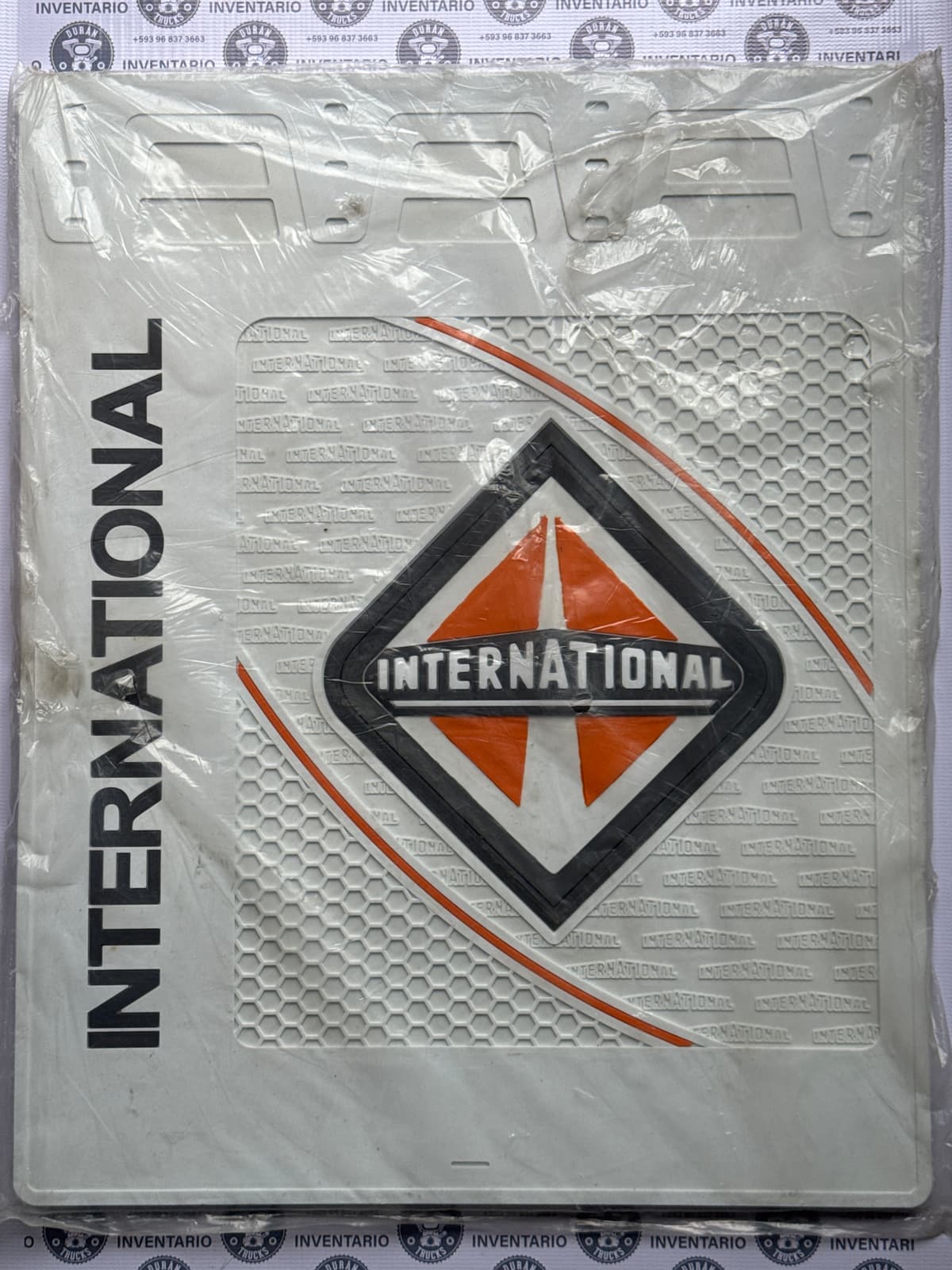 MOQUETA INTERNATIONAL