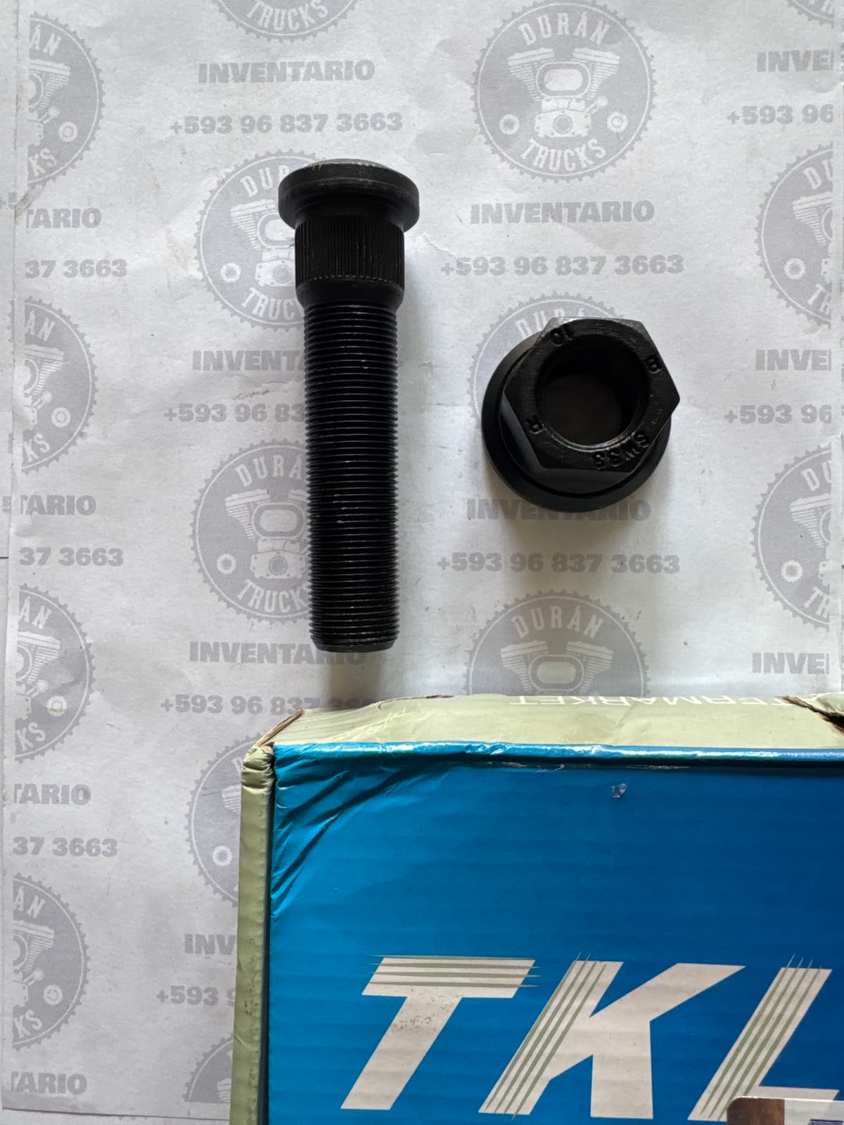 PERNO DE RUEDA CON TUERCA PARA ARO TIPO DISCO 4"