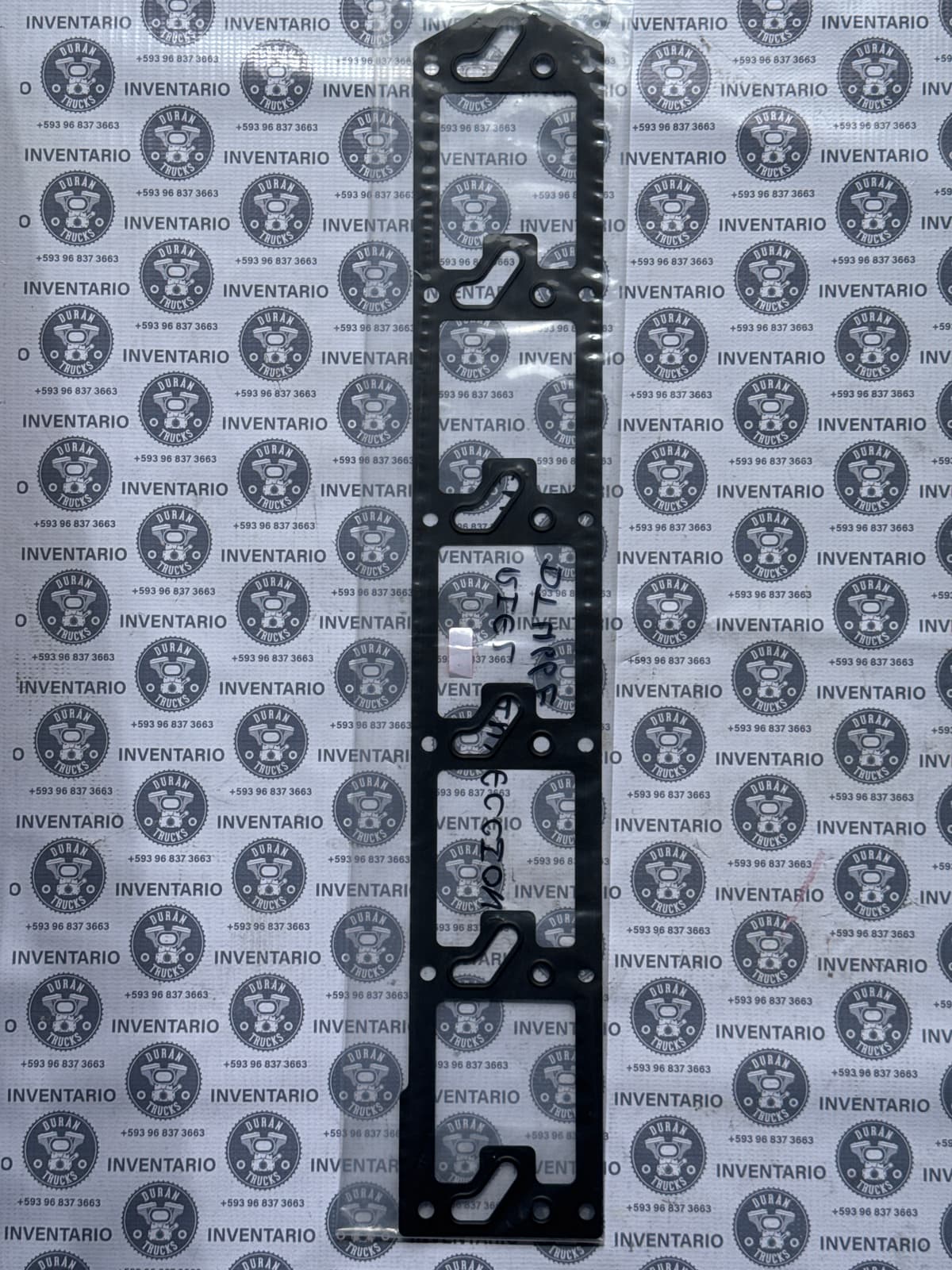 EMPAQUE DE MULTIPLE DE PRESION DE ACEITE INTER DT466E (RIEL DE INYECCION)