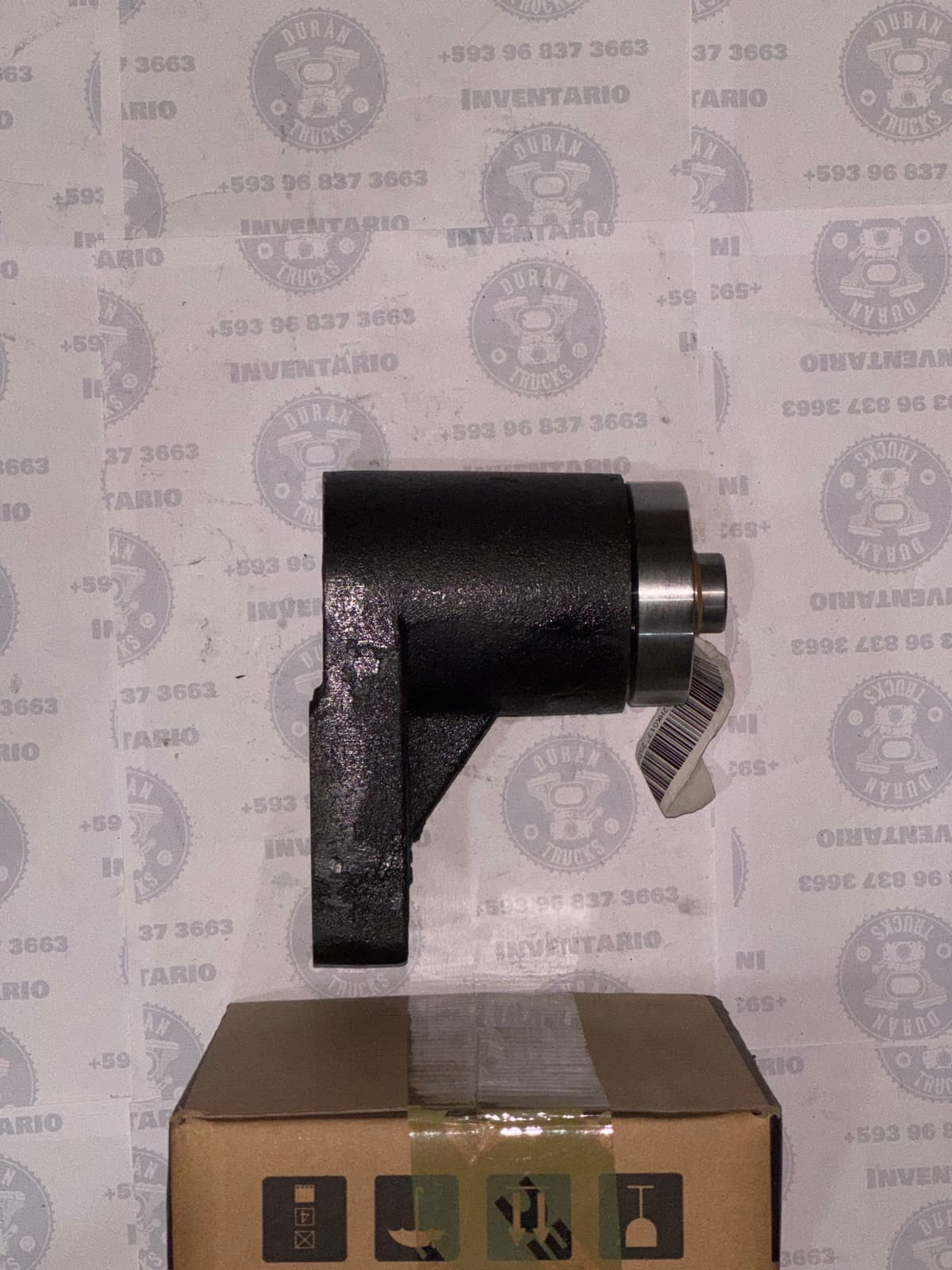 BASE DE POLEA DEL VENTILADOR CUMMINS 4BT 6BT