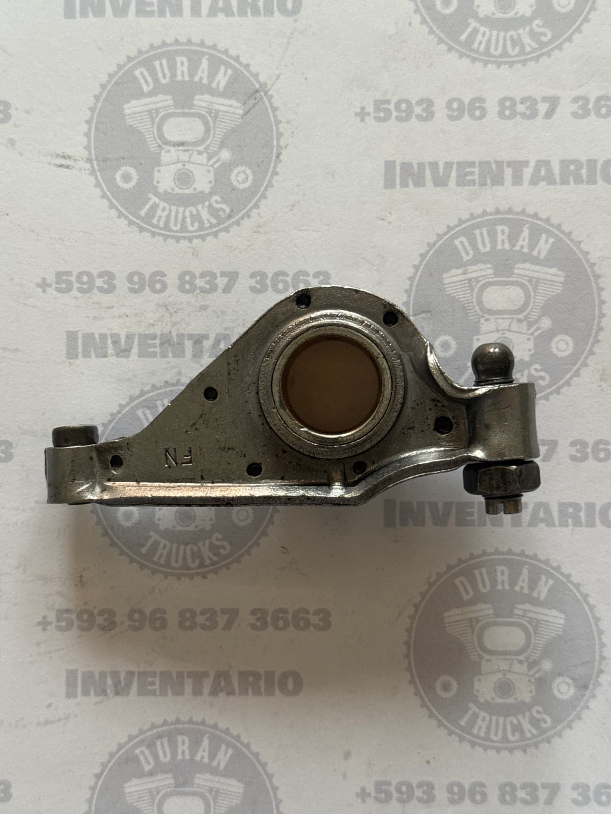 BALANCIN DE VALVULA INTERNATIONAL DT466 93-97
